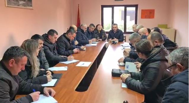 TËRMETI/ Mblidhet Shtabi i Emergjencave në Klos, prefekti: Po vlerësojmë dëmet, deri tani nuk ka…