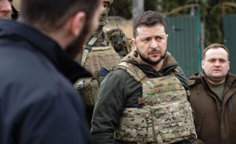 LUFTA NË UKRAINË/ Zelensky: Rusia po përpiqet të fitojë kohë, situata është shumë e vështirë