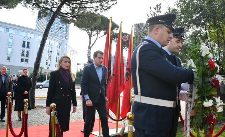 104-VJETORI I VDEKJES SË ISMAIL QEMALIT/ Veliaj homazhe: Përkujtojmë me nderim veprën e një burri të madh