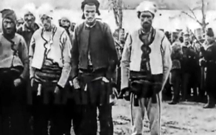 DOSSIER/ Libri i ri i studiuesit dhe diplomatit shqiptar: Ç’zemra kanë këta njerëz, ushtria serbe shfaroste…