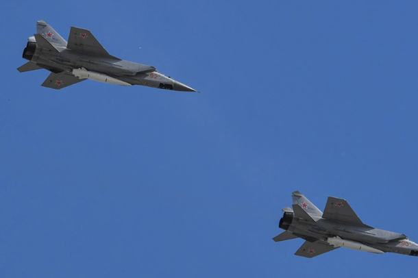 TENSIONE NË QIELL/ Putin shkel territorin e NATO, avionët rusë fluturojnë mbi hapësirën Polonisë dhe Alaskës
