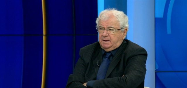 PROTESTA/ Spartak Ngjela: Ja çfarë do të bëjë Berisha më 3 mars. Nuk e ka BLERË dot…