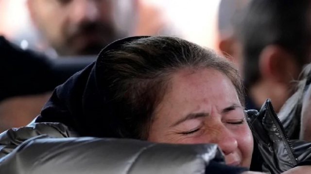 E TRISHTË/ Ishin në udhëtim, hotelin ia shembi tërmeti. Mbahet funerali për 24 fëmijë në Qipro
