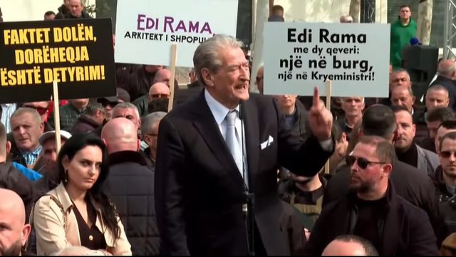 PARALAJMËRON Berisha: Nëse më 3 mars nuk jepet vula, do hyjmë me dhunë në Parlament dhe do shkojmë në Surrel