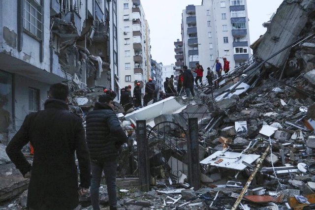 “NJË MISION SHPËTIMI PO NISET DREJT TURQISË”/ Reagon Rama pas tërmetit shkatërrues: Ngushëllimet më të thella…