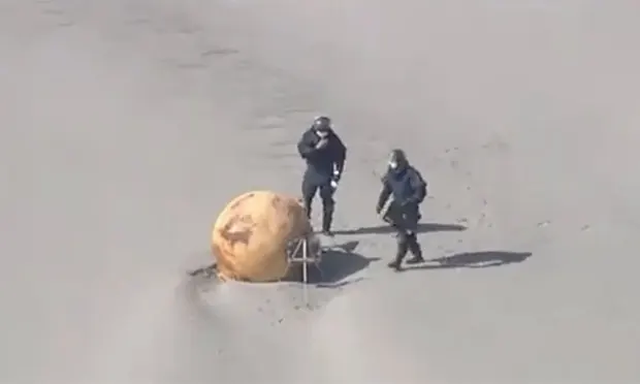 BALONË SPIUNE, UFO APO DRAGON BALL? Në Japoni mbesin të hutuar nga topi që zbuloi zbatica