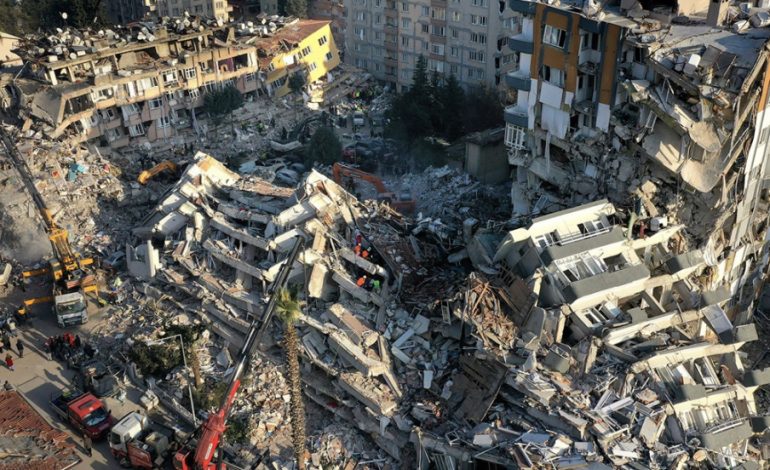 MBI 50 VIKTIMA NË TURQI E SIRI/ Tërmetet lanë pa strehë 1.5 milionë banorë