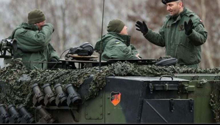 LUFTA/ Mbështetja e SHBA për dërgesat e armëve në Ukrainë është në rënie