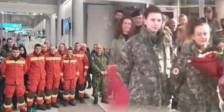 TËRMETI/ Ndihmuan Turqinë për operacionet e kërkim-shpëtimit. Ekipi shqiptar kthehet në Tiranë