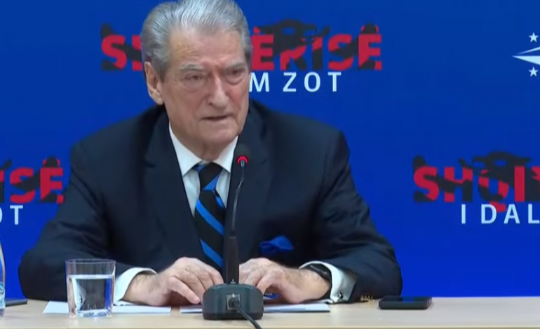 PËRJASHTIMI PËR 10 DITË/ Berisha: Ne nuk e lëshojmë parlamentin, të përgatitet Rama se…