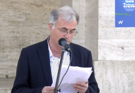 PEDAGOGËT RIKTHEHEN NË PROTESTË: Qeveria dështoi, shtesa e rrogës e pakonsiderueshme. Pagat të jenë…