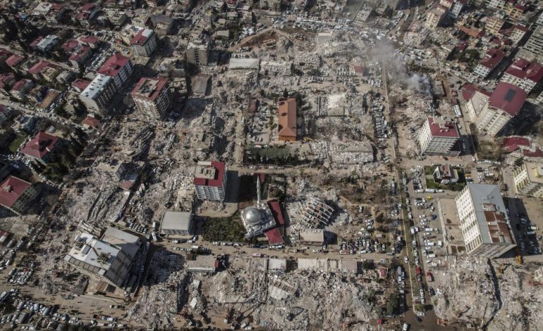 TËRMETI SHKATËRRUES/ Shkon mbi 23 mijë numri i viktimave në Turqi dhe Siri