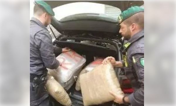 EMRAT/ Trafik heroine dhe marijuane nga Shqipëria drejt Italisë e Zvicrës, dënohet grupi i shqiptarëve