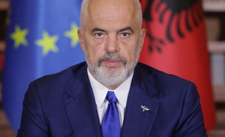 “FORCË E RE NË FUSHËBETEJË”/ Rama iu drejtohet aktivistëve: Patronazhistët e kalitur po përgatiten të hyjnë në skenën e…