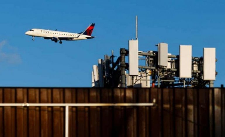 VONESA DHE ANULIME/ Kompanitë ajrore amerikane në vështirësi për të gjetur pilotë