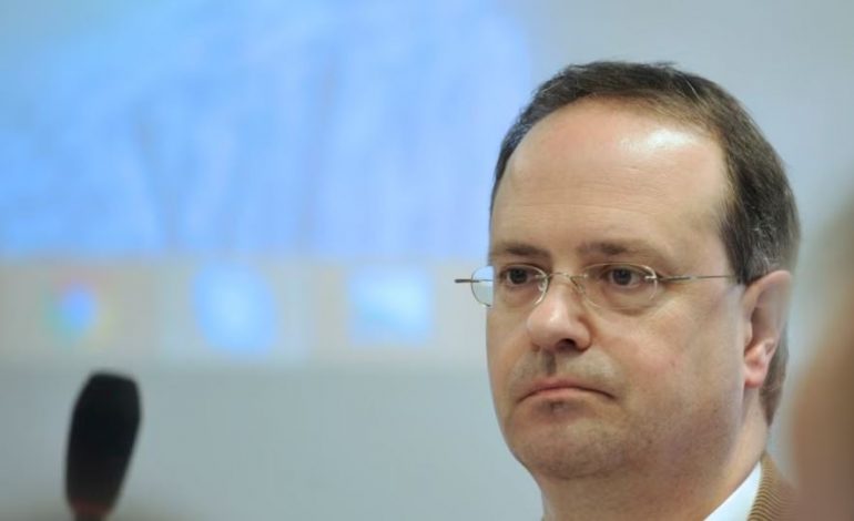 DIALOGU KOSOVË SERBI/ Eksperti për Ballkanin qëndrim kritik: Propozimi evropian si një “marrëveshje e ndërmjetme”