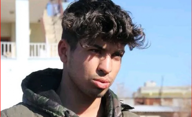 “VIDEOJA IME E FUNDIT”/ 17-vjeçari filmoi veten duke menduar se nuk do të shpëtonte nga rrënojat