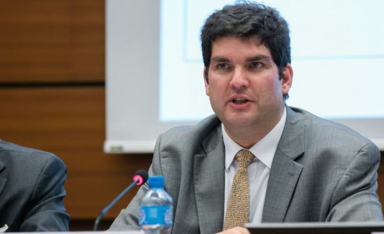 SKANDALI KATARGATE/ Lirohet nga burgu njëri prej të arrestuarve