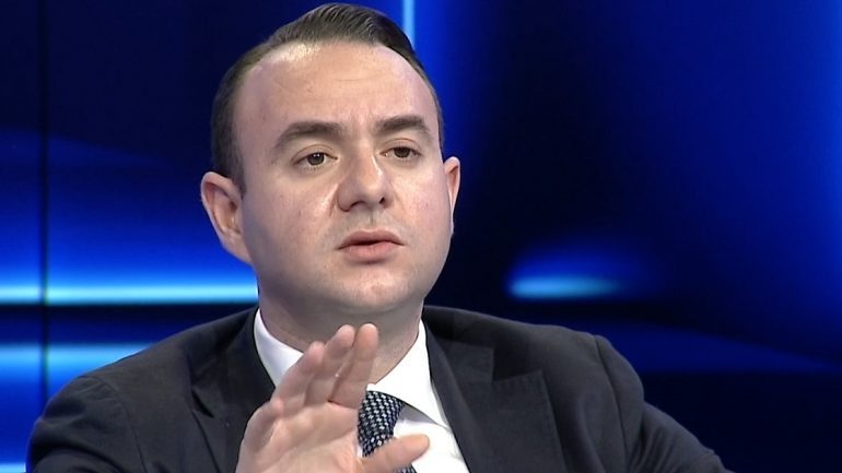 “ÇËSHTJE E MBYLLUR”/ Balliu: Kandidatët e primareve do kandidojnë me logon e PD më 14 Maj