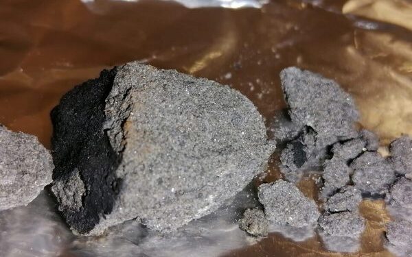 E RRALLË/ Ra në Itali ditën e Shën Valentinit. Gjenden copat e meteorit te ballkoni i një banese