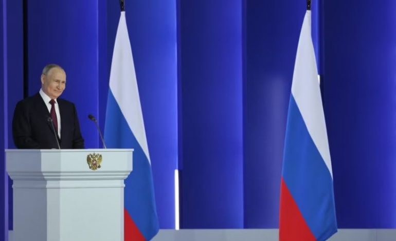 “USHTRIA DO PAJISET ME MJETE MODERNE”/ Putin: Po i kushtojmë vëmendje të shtuar forcimit të arsenalit bërthamor