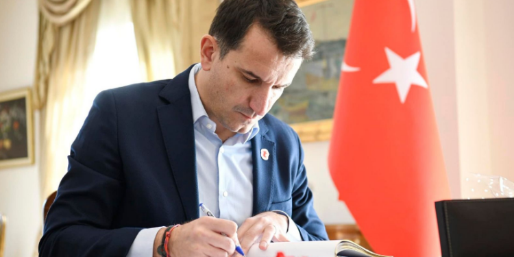 TËRMETI TRAGJIK/ Veliaj: Do vendosim një çadër për këdo që dëshiron të ndihmojë popullin turk