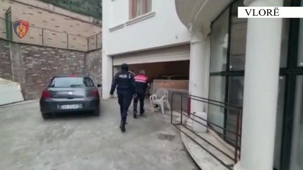 SUPERVILA E KTHYER NË “SHTËPI BARI”/ Gjykata e Vlorës lë në burg një prej të arrestuarve, nxirren në “arrest shtëpi” punonjësit e OSHEE