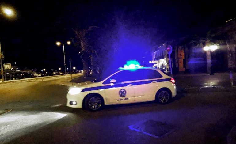 PLAGOSËN ME THIKË DHE GRABITËN NJË 15 VJEÇAR/ Katër të arrestuar në Greqi, mes tyre edhe një i mitur shqiptar