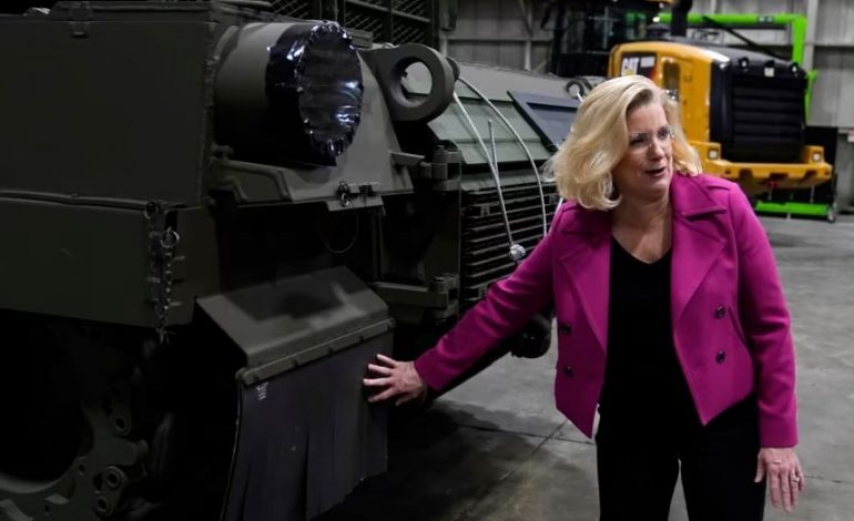 BOMBARDIMET RUSE/ Pentagoni përshpejton dërgimin e tankeve Abrams në Ukrainë