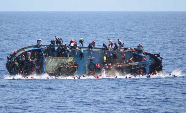 E RËNDË/ Mbytet një tjetër varkë me emigrantë pranë Tunizisë, 19 të vdekur