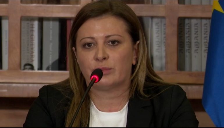 DREJTUESE E RE E KADASTRËS/ Bici: Hapa të rinj për zgjidhjen e problematikave të vjetra, kryesisht dixhitalizimin