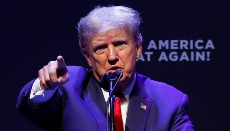 “JAM KTHYER”/ Ish-presidenti i SHBA, Donald Trump poston në facebook për herë të parë që nga viti 2021