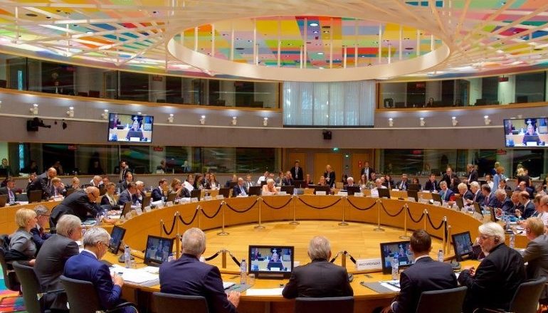 LUFTA RUSE/ Miratohet plani prej 2 miliardë eurosh fonde nga BE-së për municionet në Kiev
