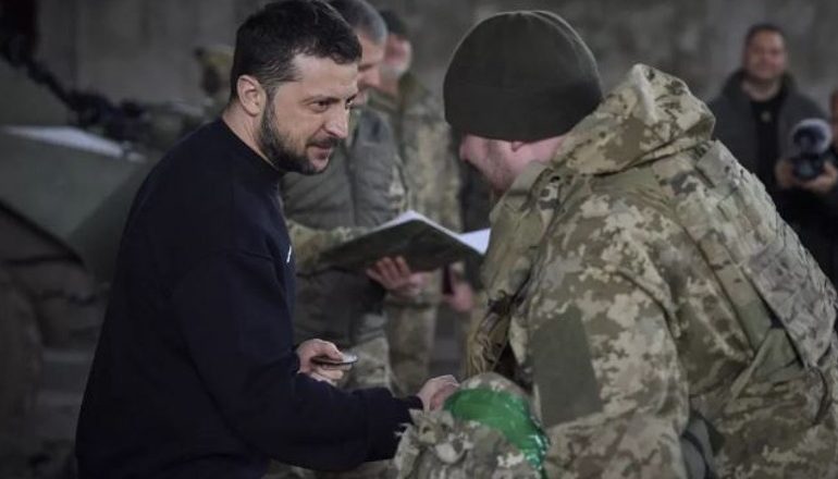 LUFTA/ Pas Bakhmutit, Zelensky mban një konferencë për sigurinë në Donetsk