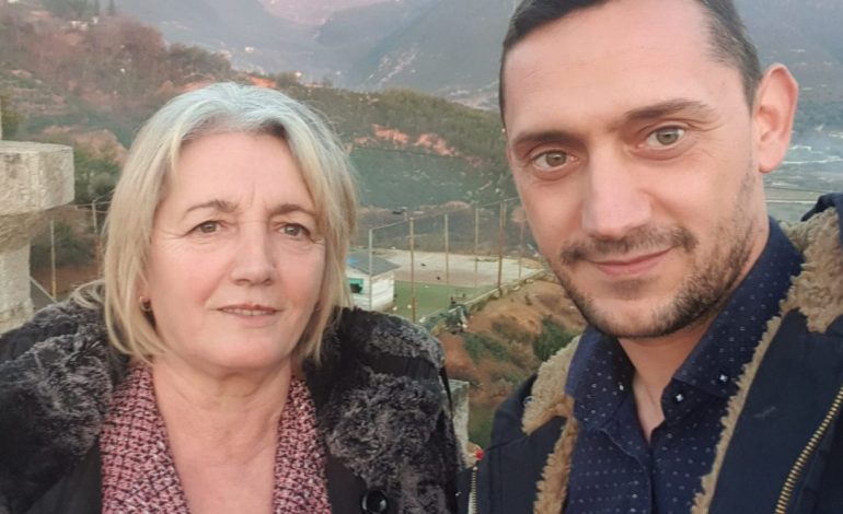NËNA IU VRA GABIMISHT NË LOKALIN KU PUNONTE/ Prek me mesazhin djali i viktimës: Mallkuar qofshin ato plumba
