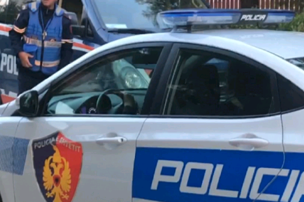 E PËSON KEQ/ Arrestohet në Krujë 23-vjeçari i shpallur në kërkim, mbante në banesë armë zjarri dhe…