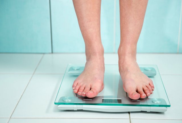 MOS U PËRPIQNI KOT/ Këto janë 5 arsyet që nuk po humbisni peshë!