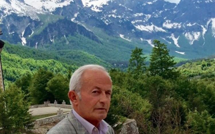 U NDA NGA JETA NË MOSHËN 68-VJEÇARE/ Përcillet me nderime në banesën e fundit Poeti i bjeshkëve Hamit Aliaj