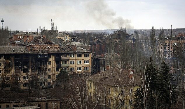 “PO MË DËRGOJNË DREJT VDEKJES”/ Rrëfimi i ushtarit ukrainas për betejën e Bakhmut-it