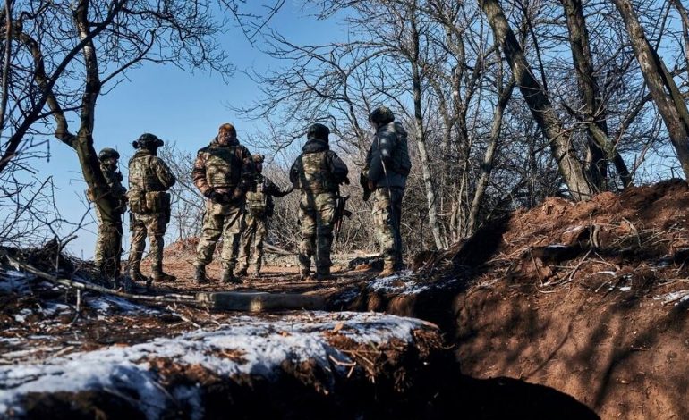 ANALIZA E VOA: Pritja në vijat frontale të Ukrainës, një luftë nervash
