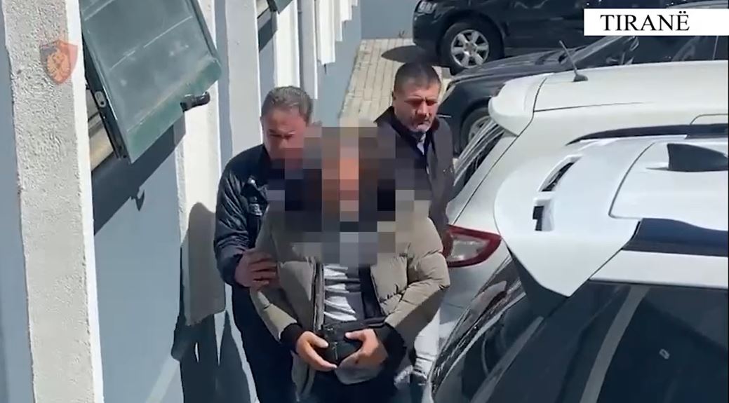 I KËRKUAR NGA DREJTËSIA ITALIANE/ Arrestohet në Tiranë 48-vjeçari shqiptar