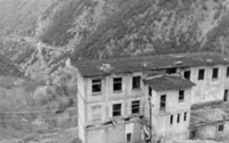 DOSSIER/ Vendimi i gjykatës së Rrëshenit për pjesëmarrësit e Revoltës së Spaçit: I pandehuri Gjet Kadeli me disa të dënuar…