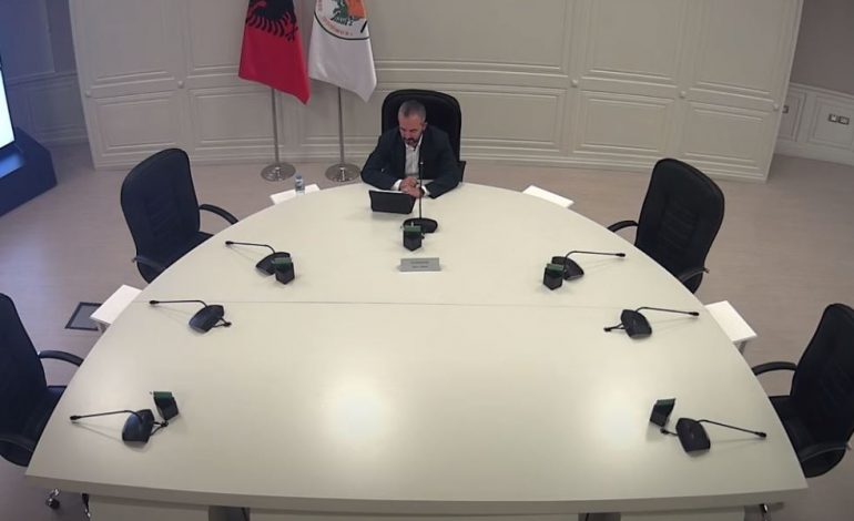 14 MAJI/ PS dërgon në KQZ kërkesën për regjistrim në zgjedhje