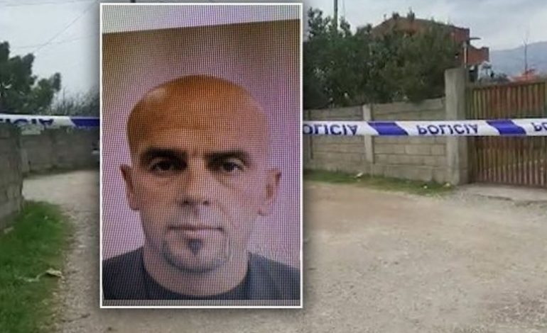 DEL VIDEO/ E gjithë skena mori 5 minuta e gjysmë kohë, pamjet nga momenti kur Dan Hutra vret 2 gratë në familjen Hysa