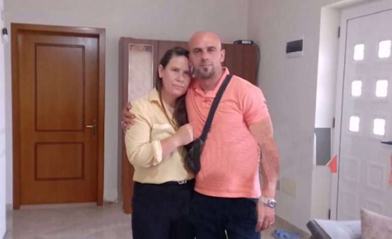 DEL FOTO NGA FEJESA/ Si u njohën Dan Hutra dhe Elena Hysa