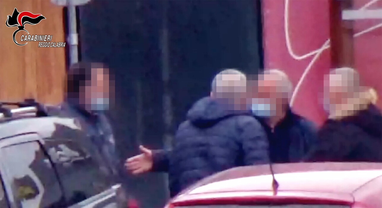 NDRANGHETA/ Karabinierët operacion blic kundër klanit kalabrez Piromalli, 49 arrestime