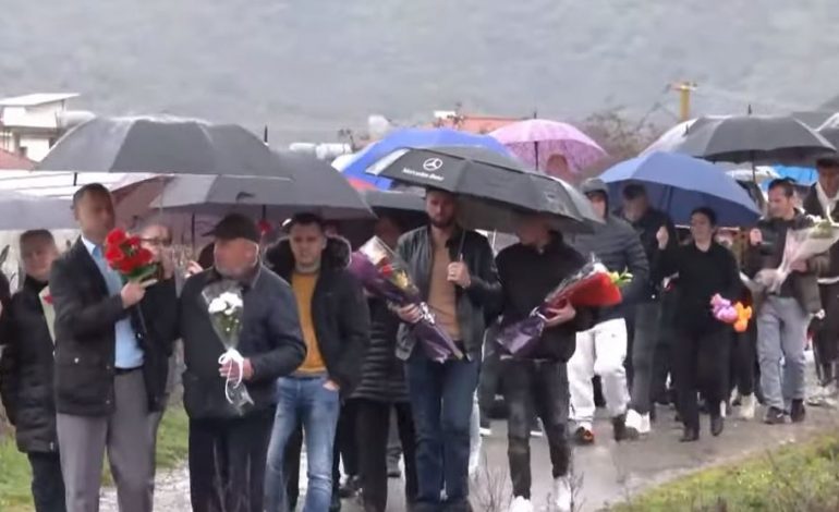 TRAGJEDIA E GËRDECIT/ Familjarët e viktimave kërkojnë ende drejtësi