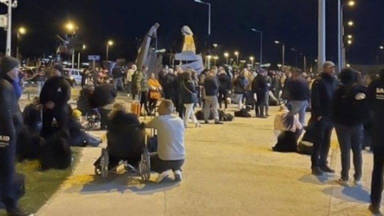 E FUNDIT/ Alarm në aeroportin “Adem Jashari” në Prishtinë, raportohet për shpërthime