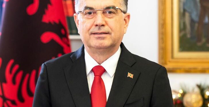 DITA E VERËS/ Presidenti Begaj: Uroj të jetë një burim ripërtëritjeje për çdo shqiptar!