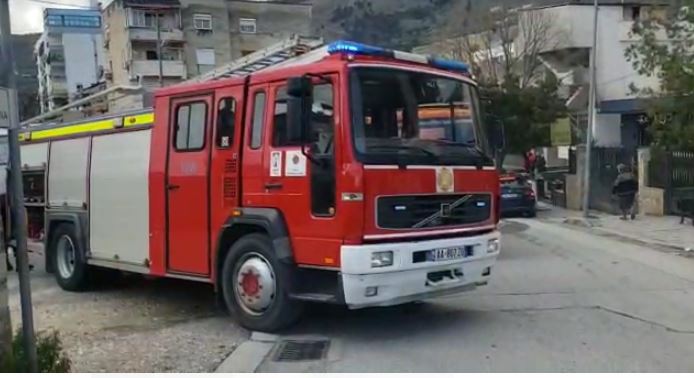 DETAJET E PARA/ Merr flakë autobusi i linjës interurbane në Berat, dyshohet se…